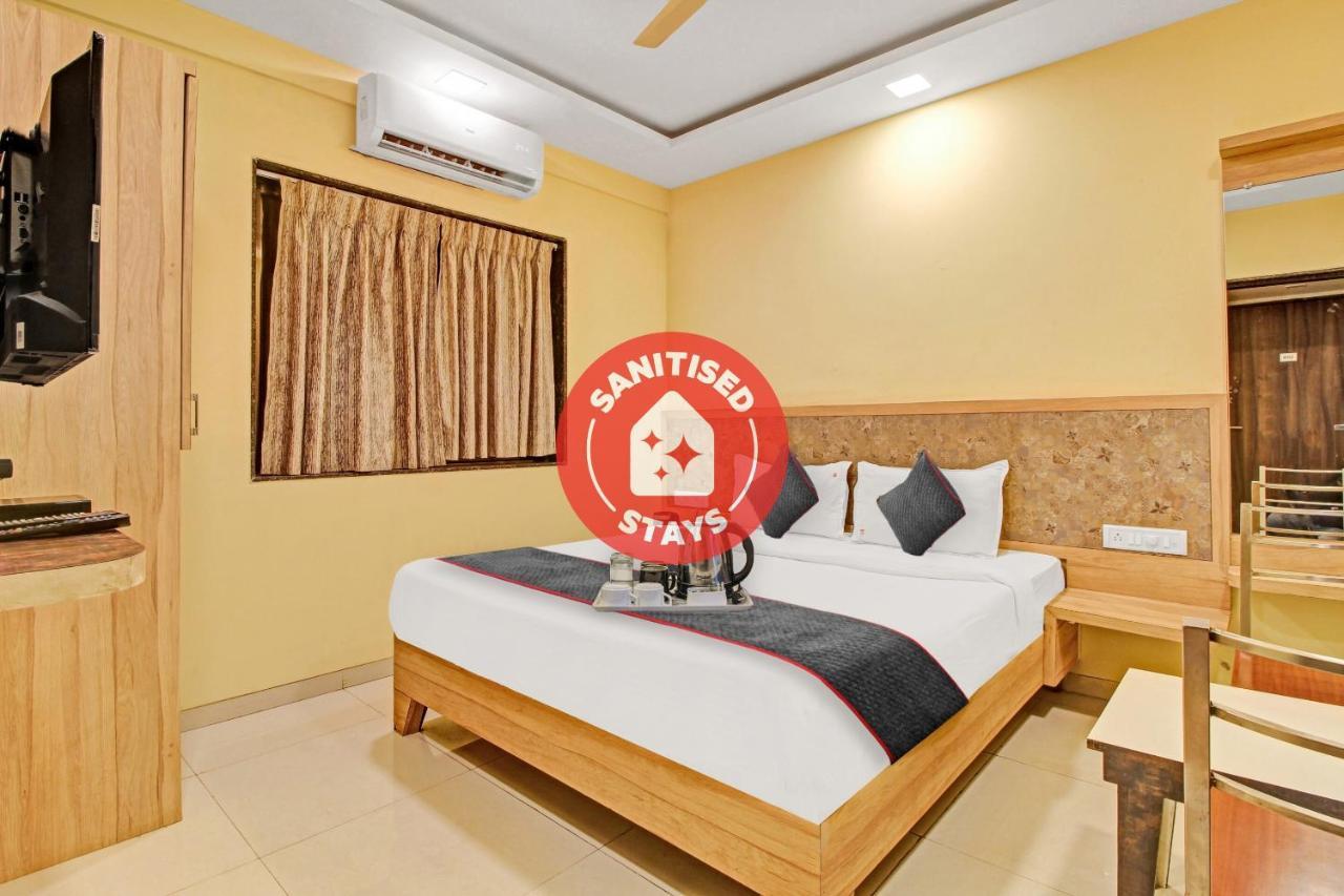 Oyo Townhouse 701 Hotel Bright Plaza Mahabaleshwar Exterior photo