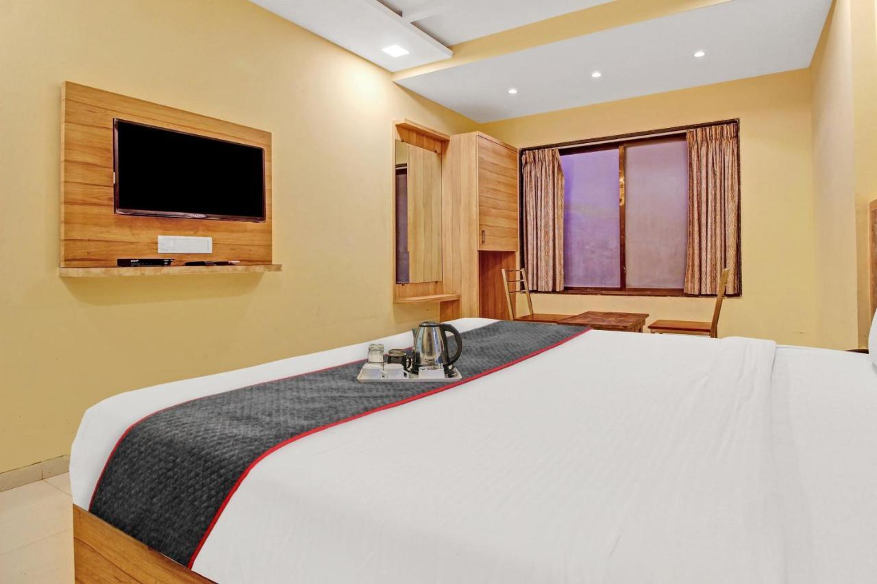 Oyo Townhouse 701 Hotel Bright Plaza Mahabaleshwar Exterior photo