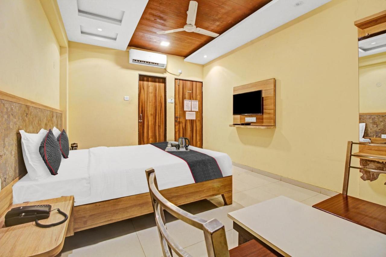 Oyo Townhouse 701 Hotel Bright Plaza Mahabaleshwar Exterior photo