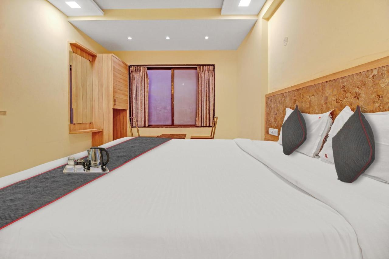 Oyo Townhouse 701 Hotel Bright Plaza Mahabaleshwar Exterior photo