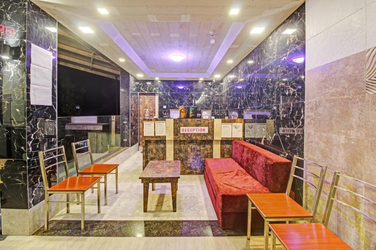 Oyo Townhouse 701 Hotel Bright Plaza Mahabaleshwar Exterior photo